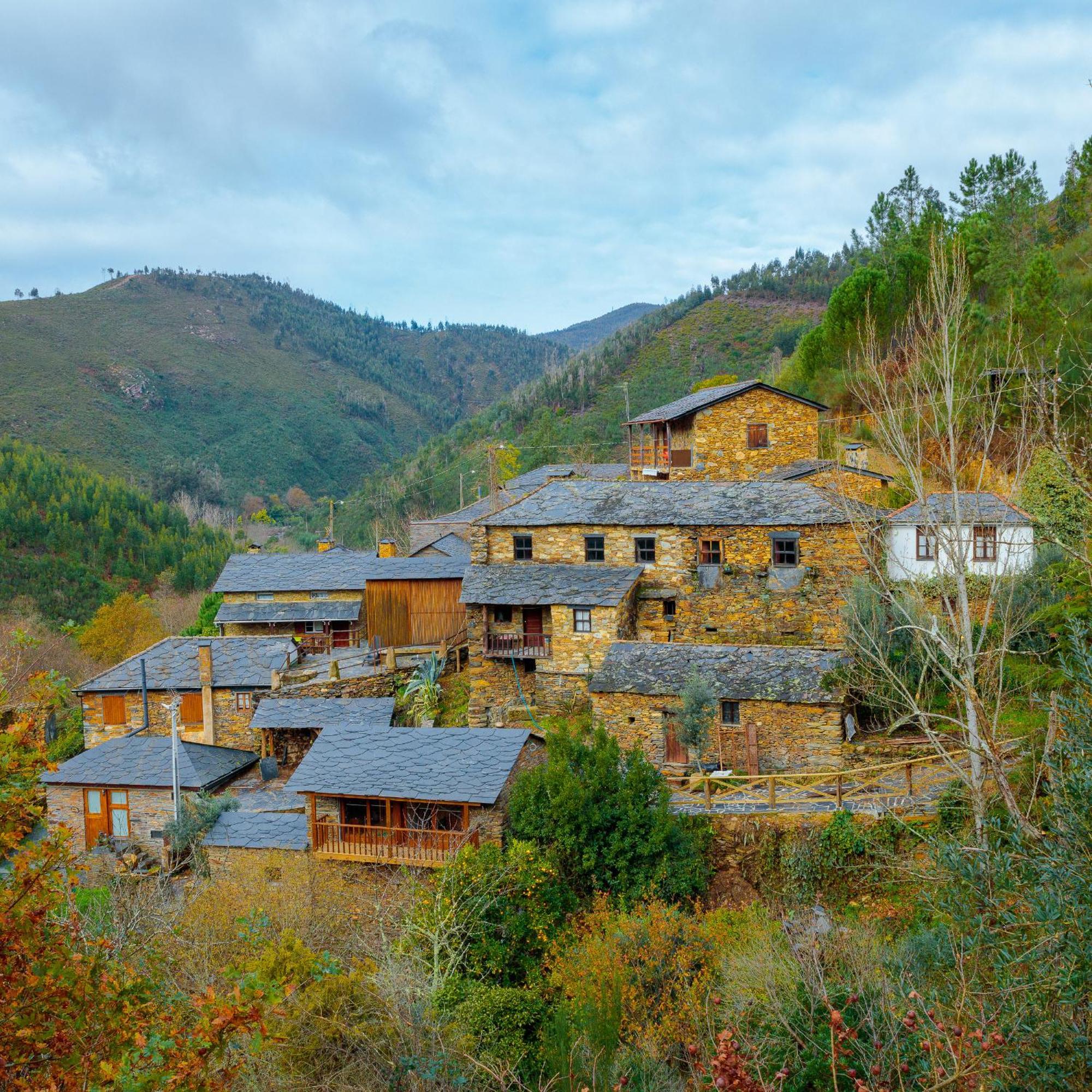 O Pardieiro - Casas Da Paradinha Экстерьер фото